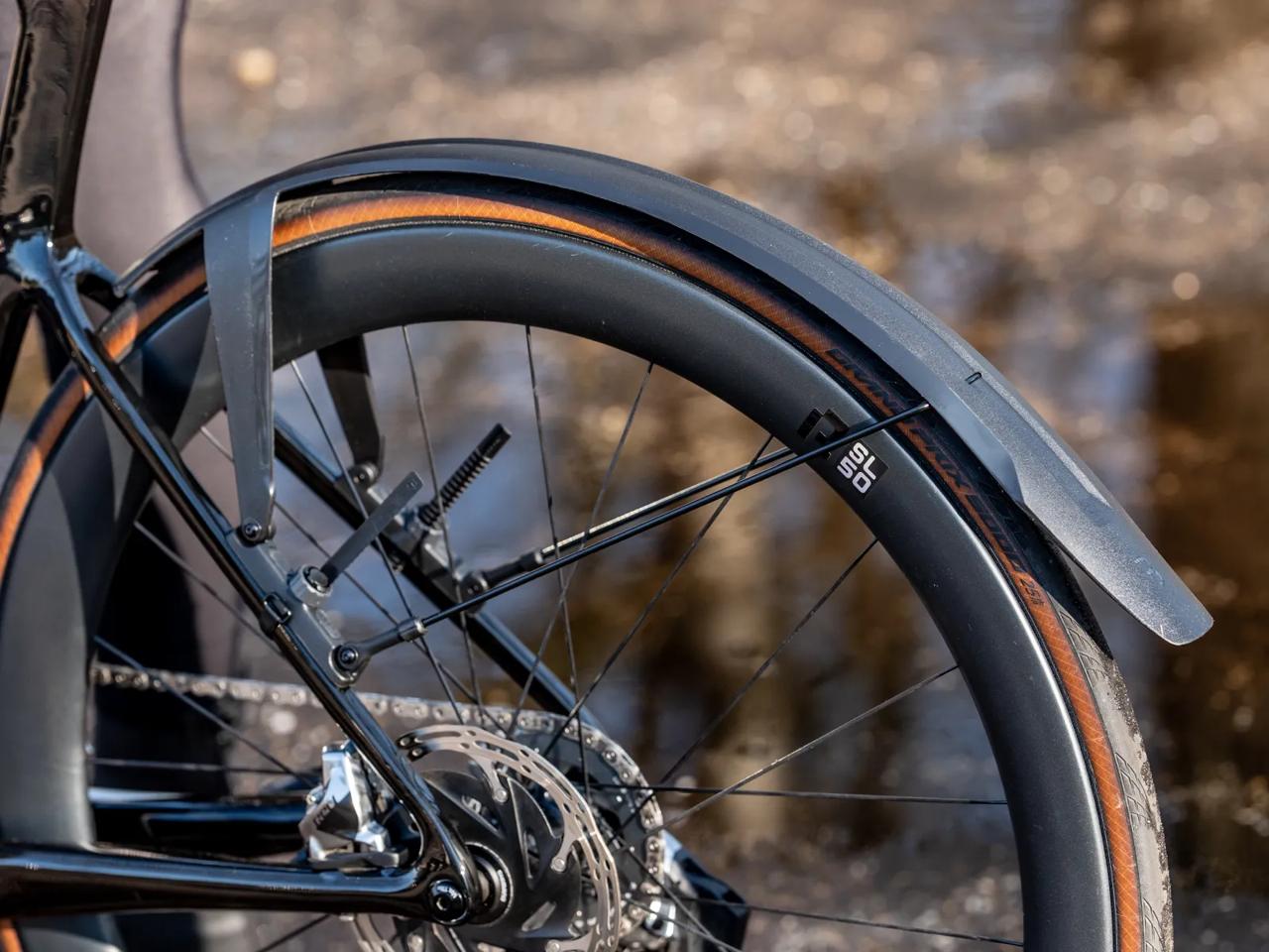 DiscGuard Rear fender