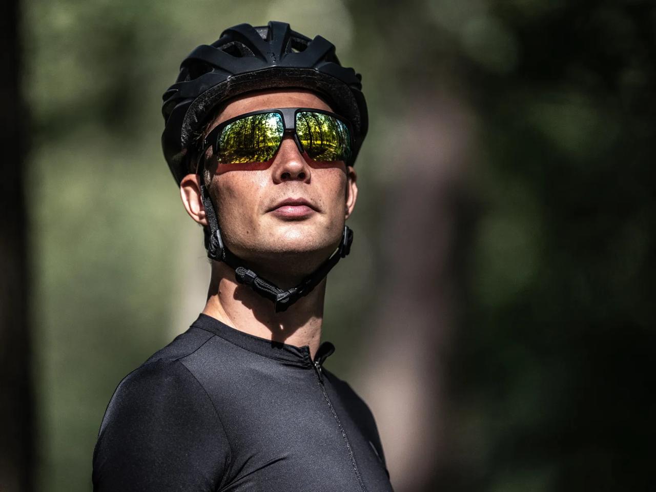 vaude fahrradhelm regenschutz Helmet Raincover size:165cm Cube Reaction Hybrid Race Color:Gloss Silver Speckle Over Carbon