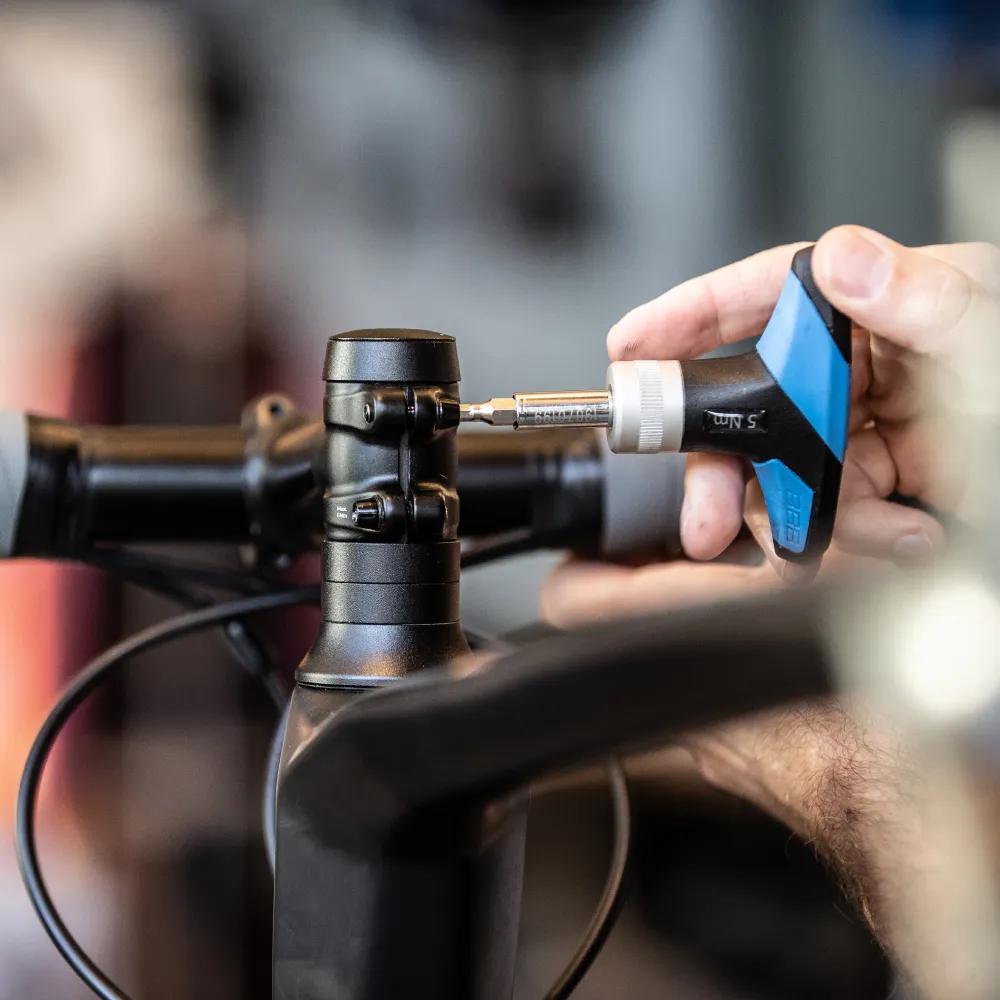 Outil de serrage TorqueFix