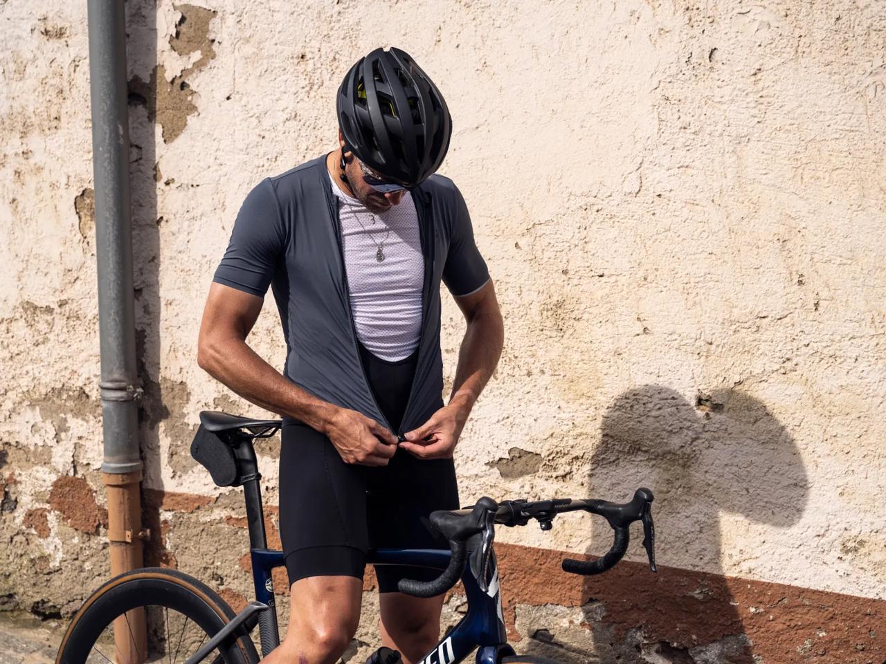 Essence Men's cycling jersey