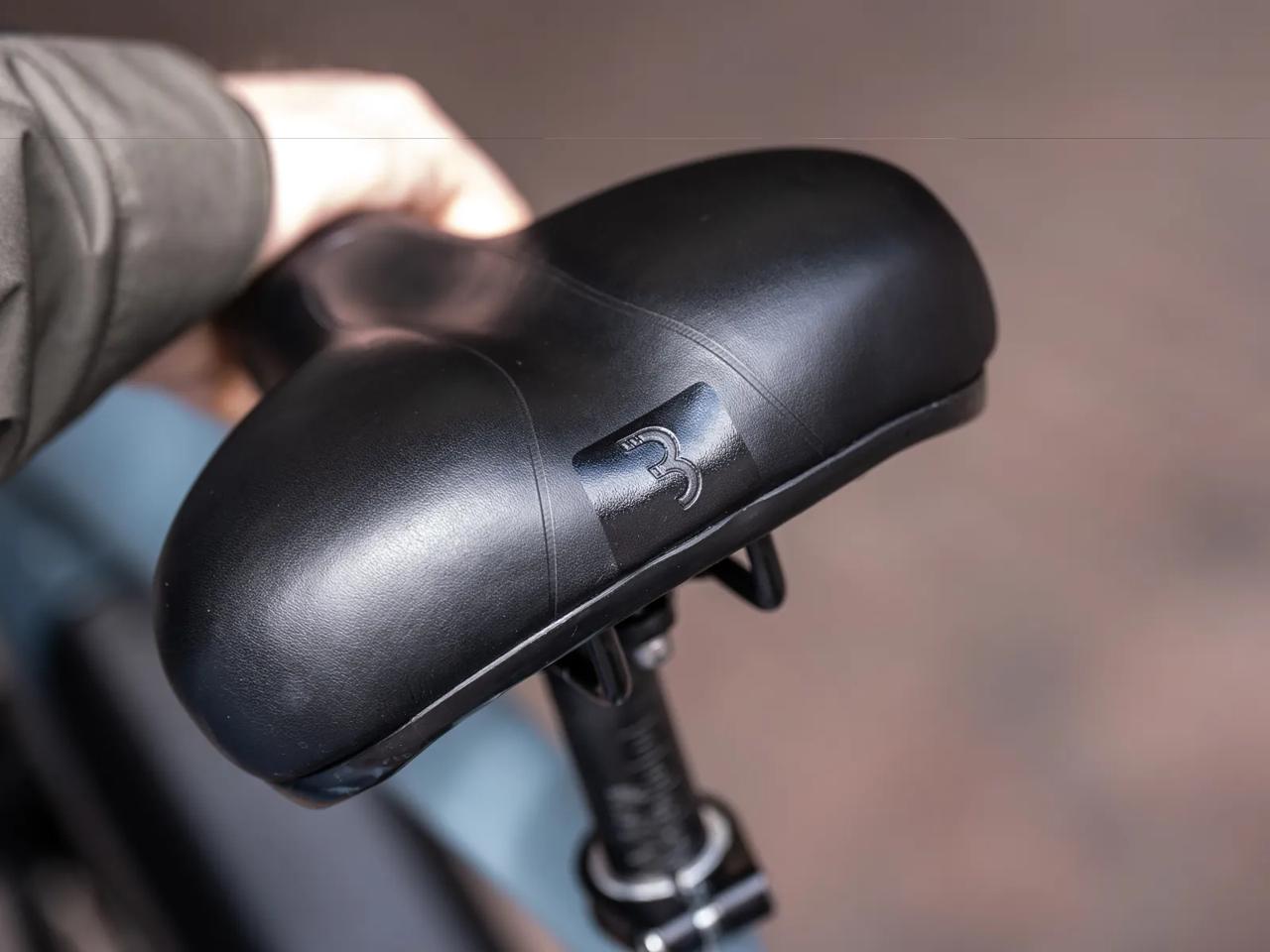 BaseShape Upright Saddle