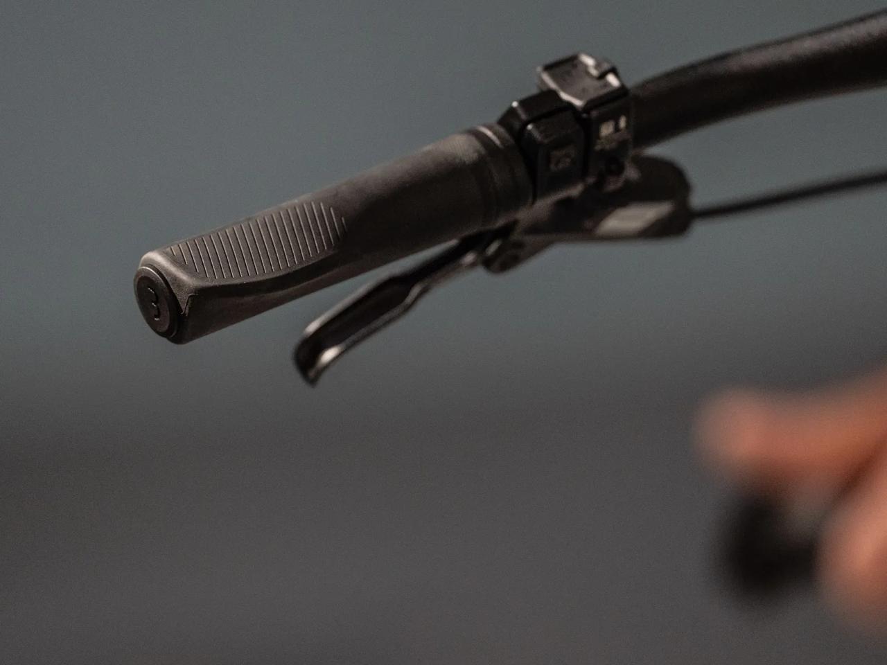 SteadyComfort Grips